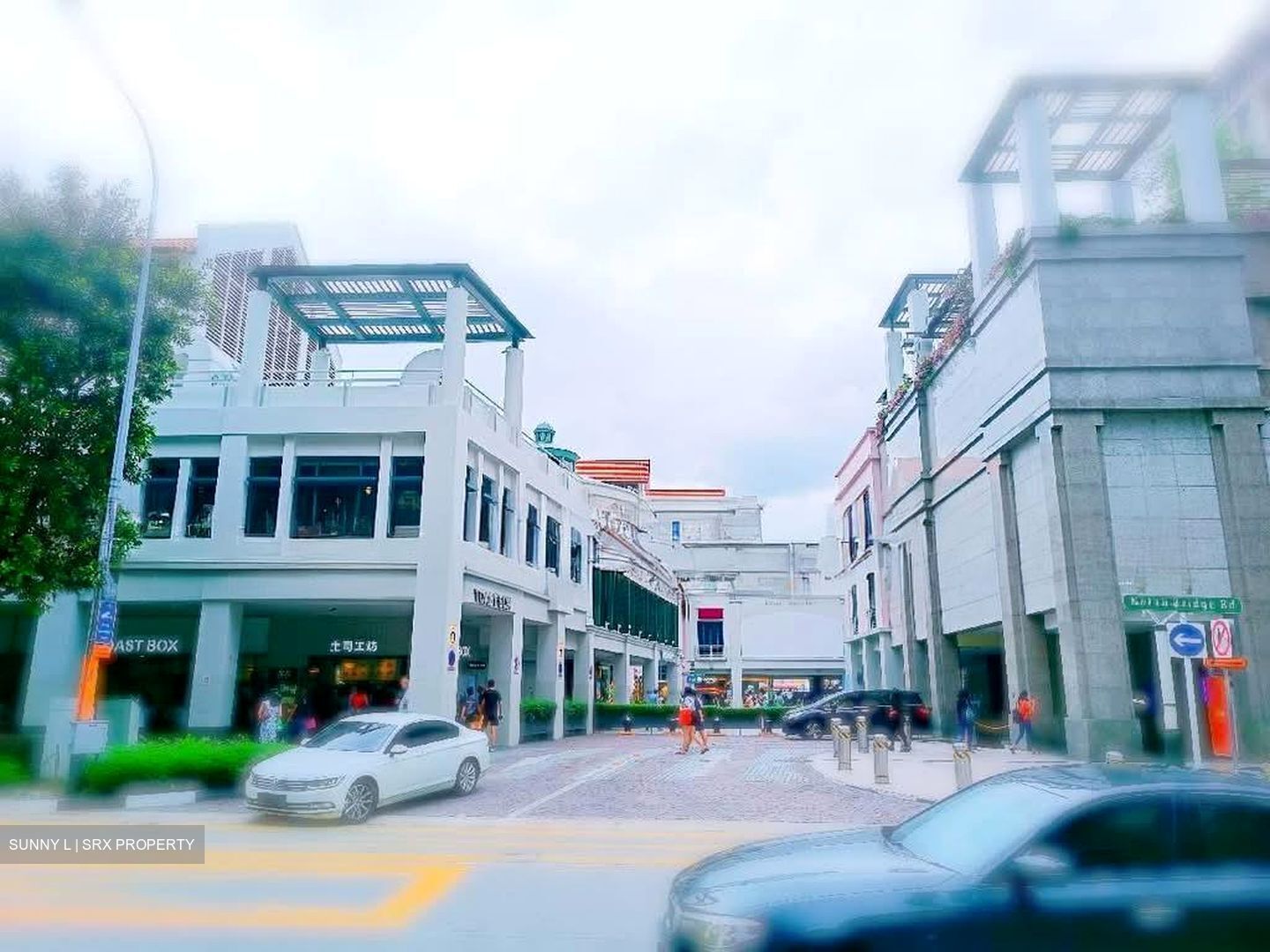 North Bridge Road (D7), Retail #574168381